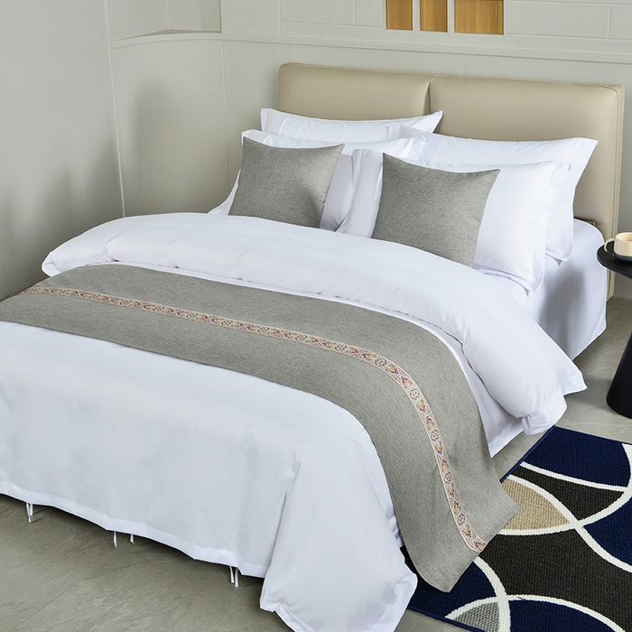 91家纺网 家纺一手货源 找家纺 （总）万花酒店布草 2025新款纯色双拼织带床尾巾