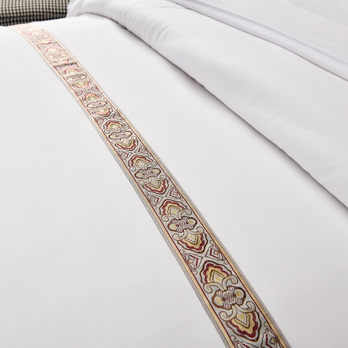 91家纺网 家纺一手货源 找家纺 万花酒店布草 2025新款酒店民宿专用四件套 紫色彩条普通款