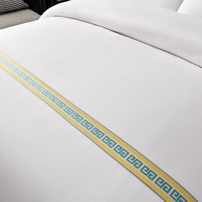 91家纺网 家纺一手货源 找家纺 万花酒店布草 2025新款酒店民宿专用四件套 绿色彩条加厚款