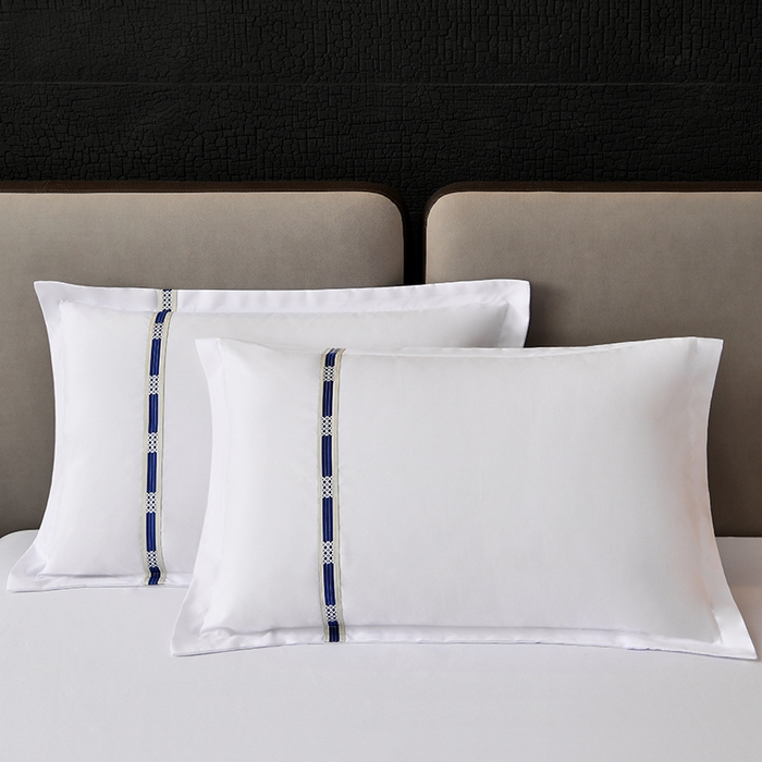 91家纺网 家纺一手货源 找家纺 万花酒店布草 2025新款酒店民宿专用四件套 经典蓝色彩条普通款