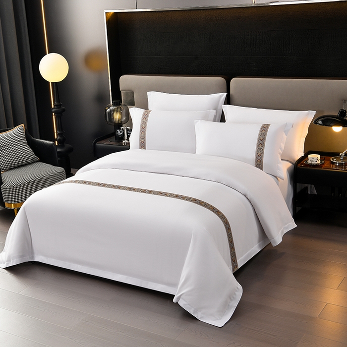 91家纺网 家纺一手货源 找家纺 万花酒店布草 2025新款酒店民宿专用四件套 紫色彩条加厚款