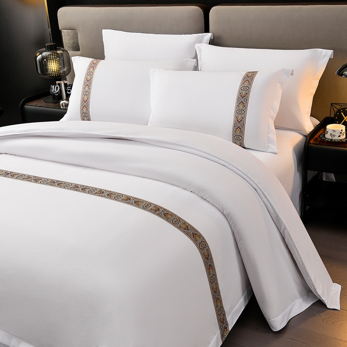 91家纺网 家纺一手货源 找家纺 万花酒店布草 2025新款酒店民宿专用四件套 紫色彩条加厚款