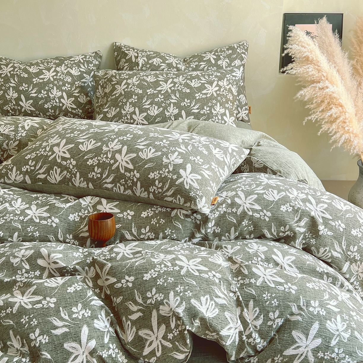 91家纺网 家纺一手货源 找家纺 灿哈家纺 2025新款复古风仿麻四件套 绿茵