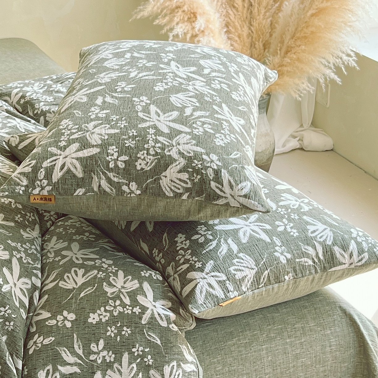 91家纺网 家纺一手货源 找家纺 灿哈家纺 2025新款复古风仿麻四件套 绿茵