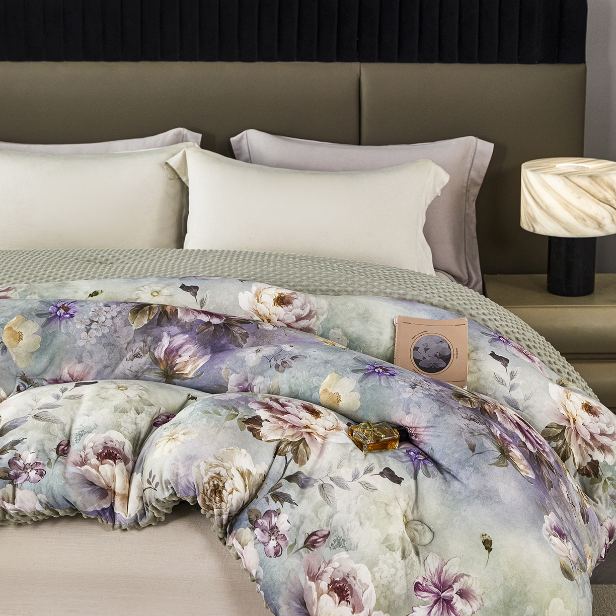 91家纺网 家纺一手货源 找家纺 缔锦家纺 2025新款虫草针织养肤豆豆被被子被芯 清醉-绿