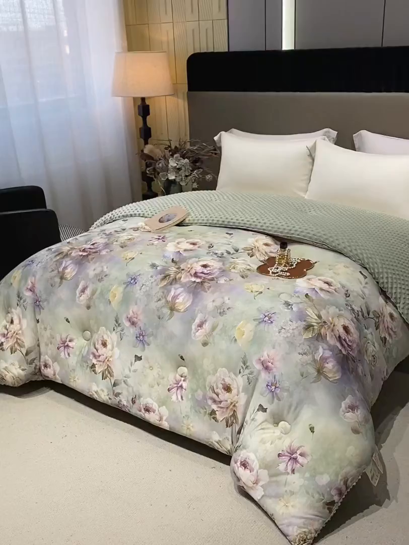 91家纺网 家纺一手货源 找家纺 缔锦家纺 2025新款虫草针织养肤豆豆被被子被芯 清醉-绿