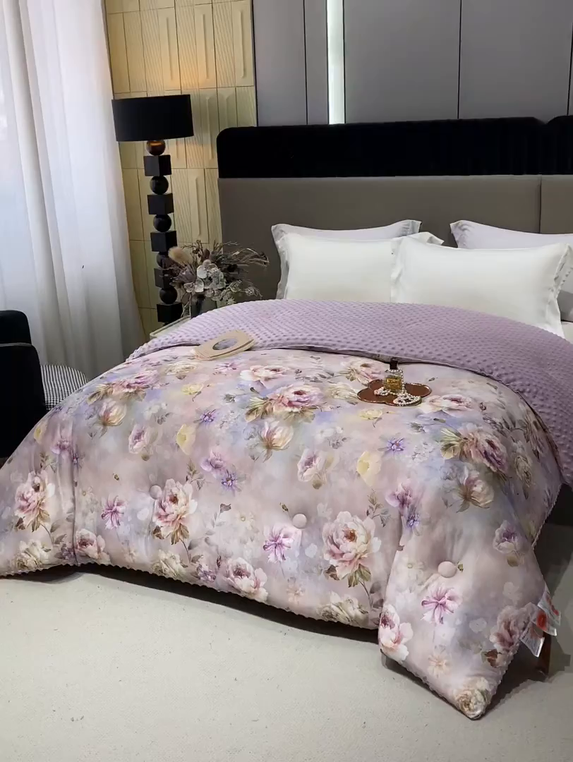 91家纺网 家纺一手货源 找家纺 缔锦家纺 2025新款虫草针织养肤豆豆被被子被芯 清醉-粉