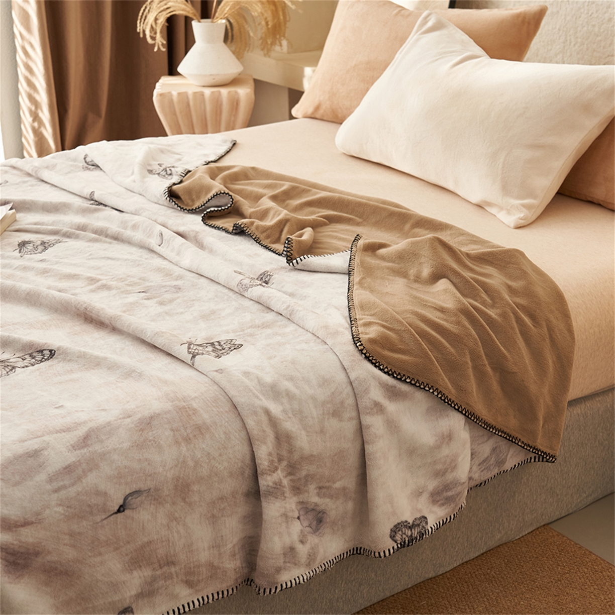 91家纺网 家纺一手货源 找家纺 （总）寐绸家纺 2025新款棉麻风数码印花牛奶绒毛毯