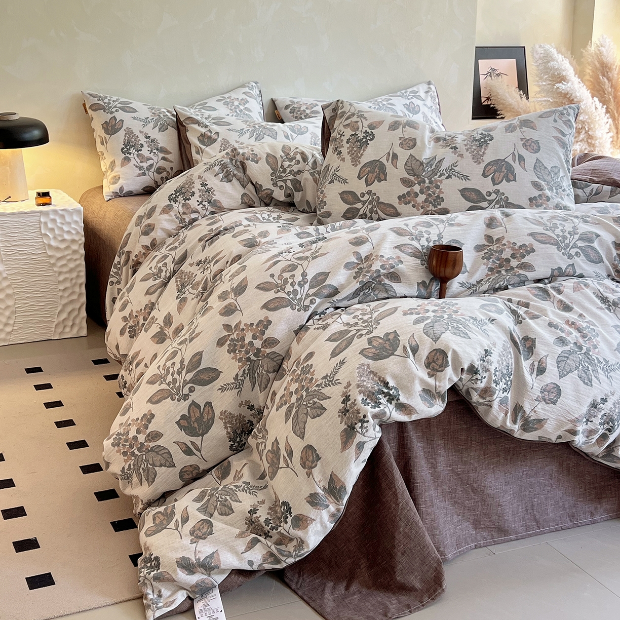 91家纺网 家纺一手货源 找家纺 灿哈家纺 2025新款复古风仿麻四件套 绚烂