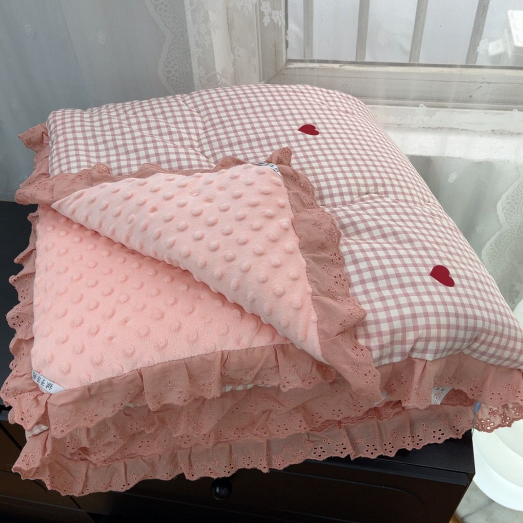 91家纺网 家纺一手货源 找家纺 暖居 2025新款纯棉豆豆被四件套5.7斤春秋被7.1斤冬被+同款砂洗棉花床盖三件套 小美好