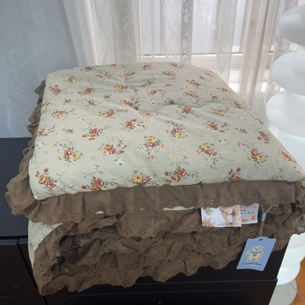 91家纺网 家纺一手货源 找家纺 暖居 2025新款纯棉豆豆被四件套5.7斤春秋被7.1斤冬被+同款砂洗棉花床盖三件套 摩卡