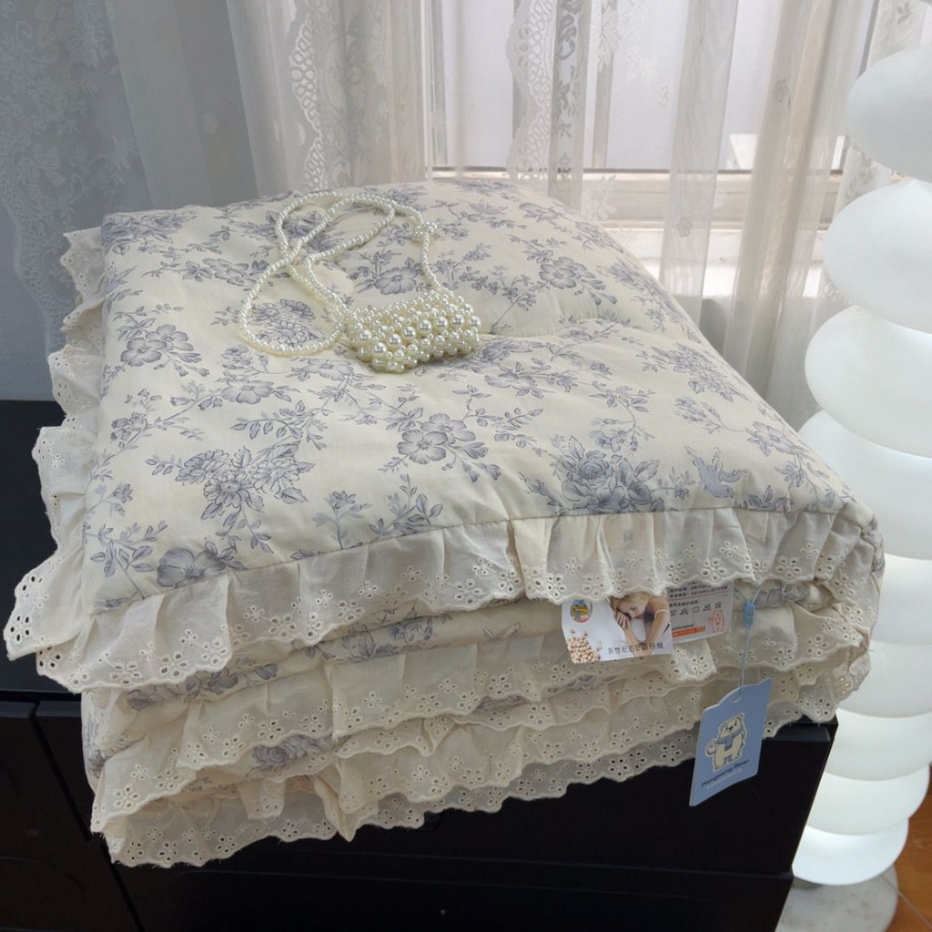 91家纺网 家纺一手货源 找家纺 暖居 2025新款纯棉豆豆被四件套5.7斤春秋被7.1斤冬被+同款砂洗棉花床盖三件套 赫本白