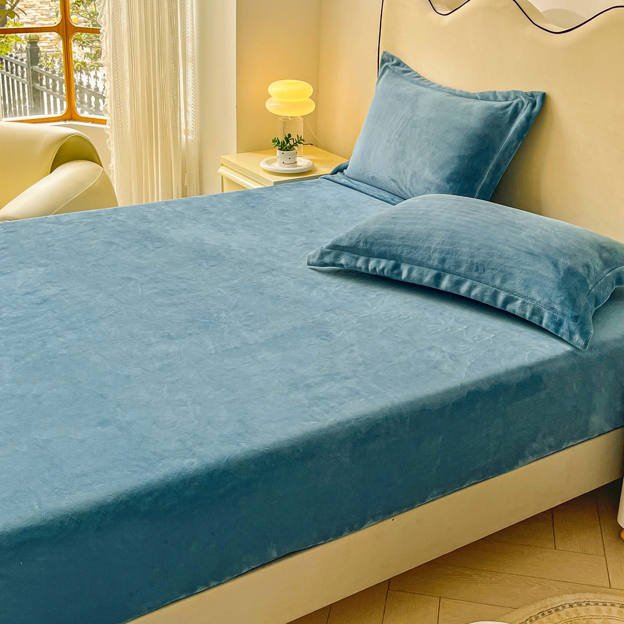91家纺网 家纺一手货源 找家纺 恬澳家纺 2025新款200g高克重牛奶绒床笠单品床笠单件单床笠 暖阳-宝石蓝