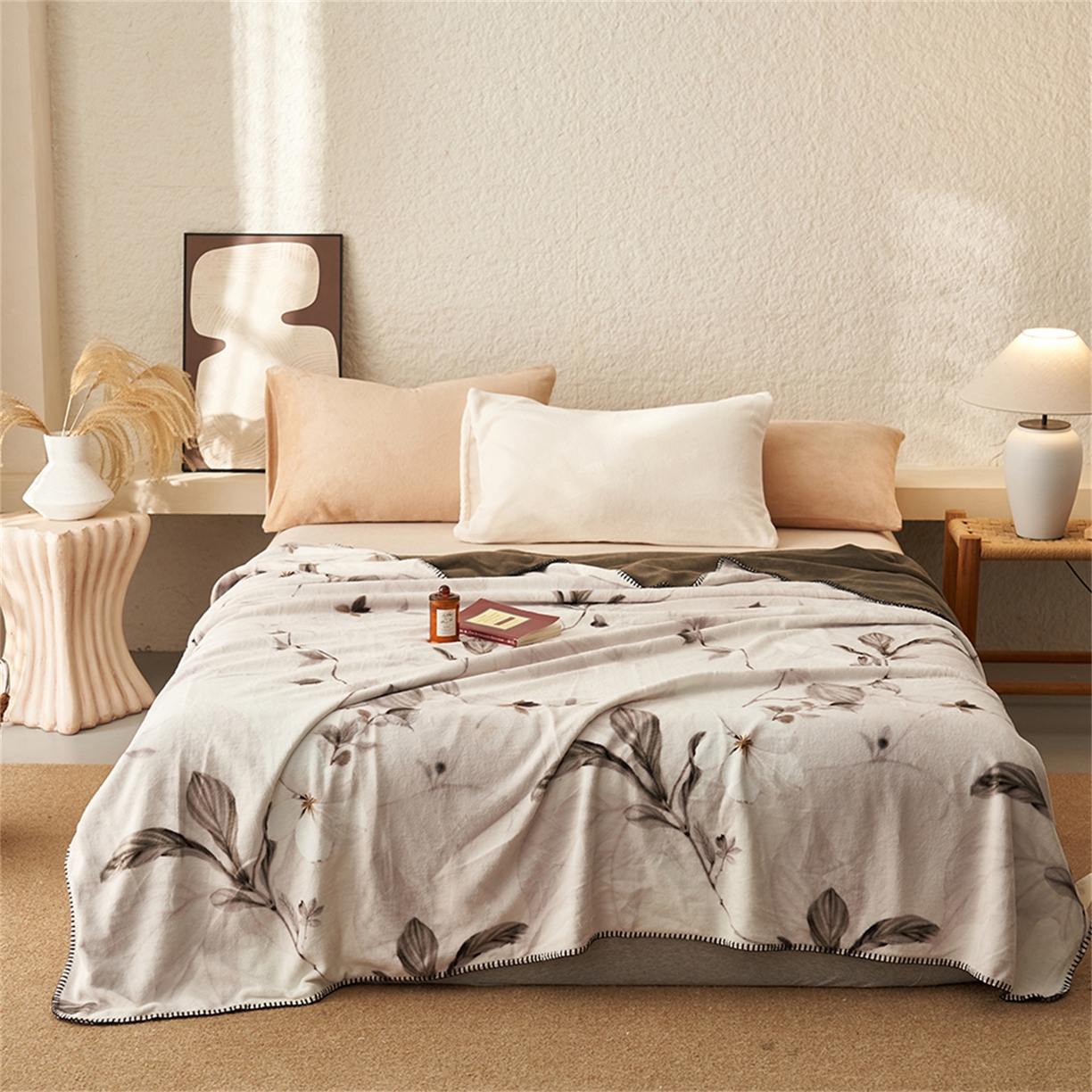 91家纺网 家纺一手货源 找家纺 寐绸家纺 2025新款棉麻风数码印花牛奶绒毛毯 棉麻风毛毯-连里