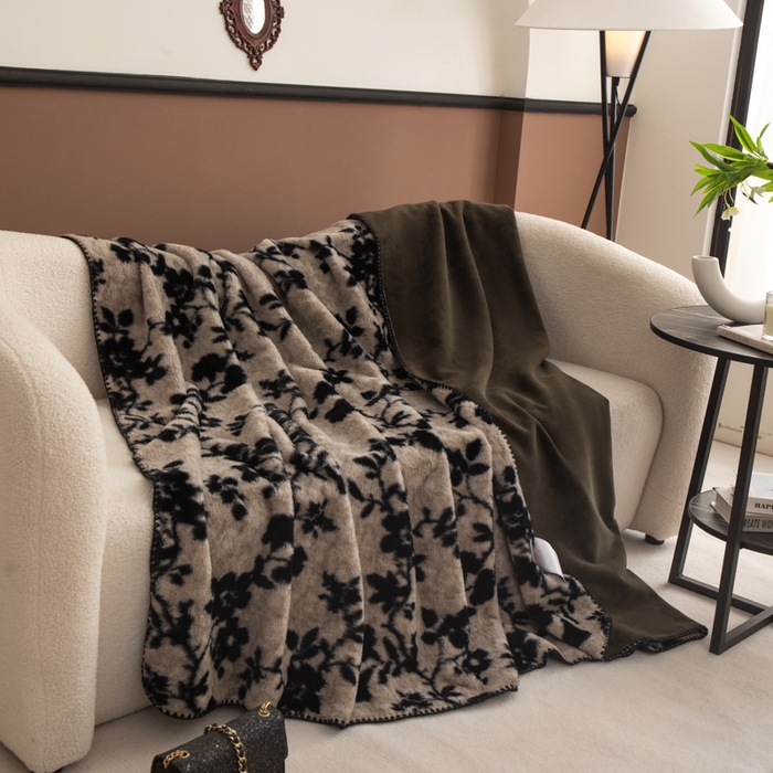 91家纺网 家纺一手货源 找家纺 子曰 2025新款A类美拉德兔绒复合毯系列 美拉德毛毯-萦漫