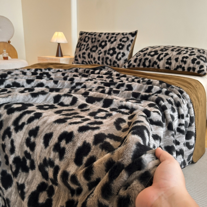 91家纺网 家纺一手货源 找家纺 （总）子曰 2025新款A类美拉德兔绒复合毯系列