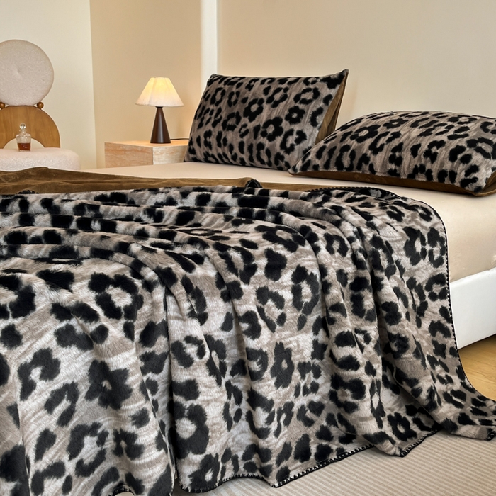 91家纺网 家纺一手货源 找家纺 （总）子曰 2025新款A类美拉德兔绒复合毯系列