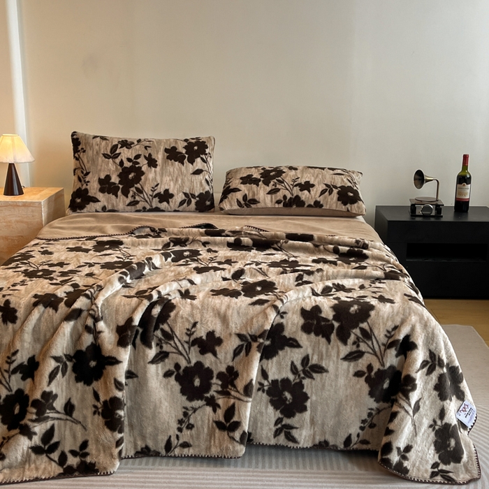 91家纺网 家纺一手货源 找家纺 子曰 2025新款A类美拉德兔绒复合毯系列 美拉德毛毯-花语