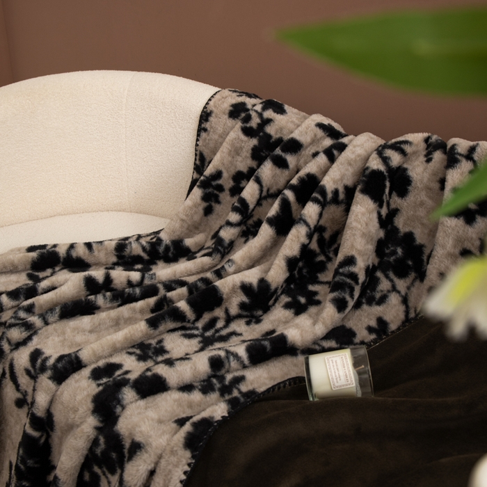 91家纺网 家纺一手货源 找家纺 子曰 2025新款A类美拉德兔绒复合毯系列 美拉德毛毯-萦漫