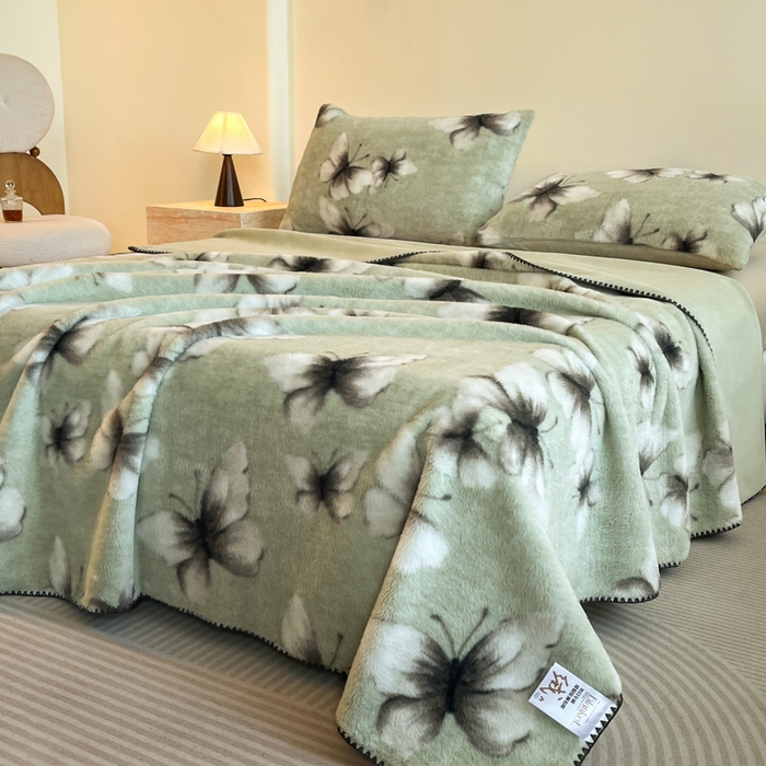 91家纺网 家纺一手货源 找家纺 子曰 2025新款A类美拉德兔绒复合毯系列 美拉德毛毯-蝶舞绿