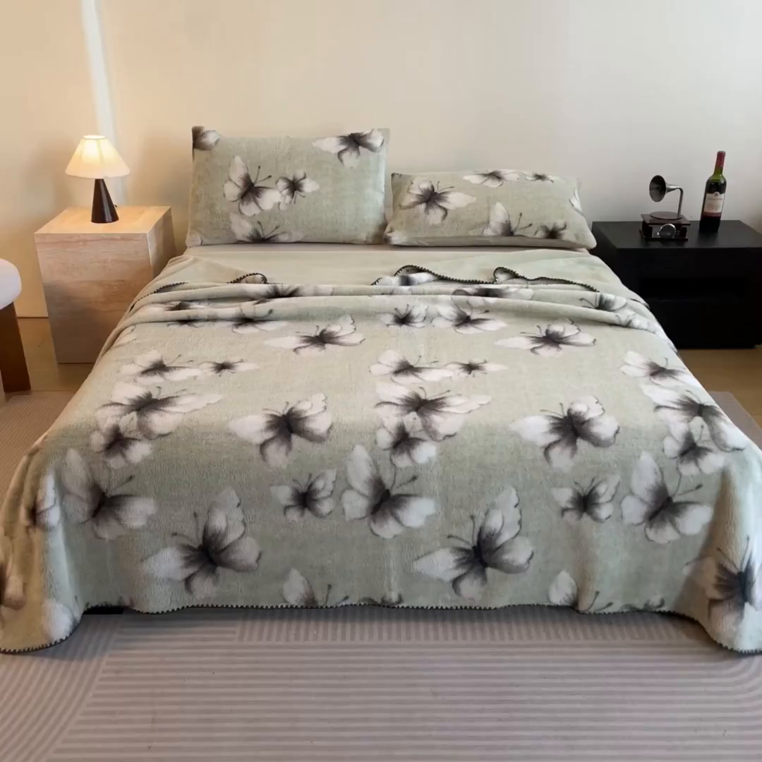 91家纺网 家纺一手货源 找家纺 子曰 2025新款A类美拉德兔绒复合毯系列 美拉德毛毯-蝶舞绿