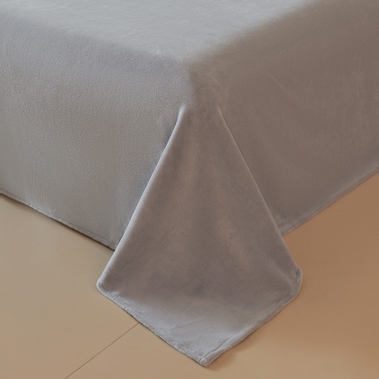 91家纺网 家纺一手货源 找家纺 巧格家纺 2025新款A类加厚泡泡牛奶绒印花工艺立体泡泡四件套（买家秀联系商家） 蝶追花