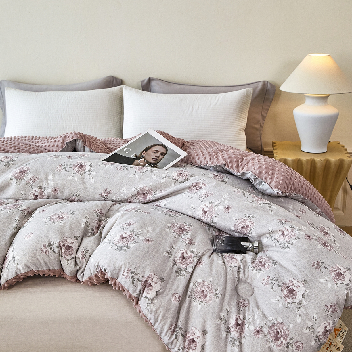 91家纺网 家纺一手货源 找家纺 缔锦家纺 2025新款亚麻豆豆被被子被芯 花汐