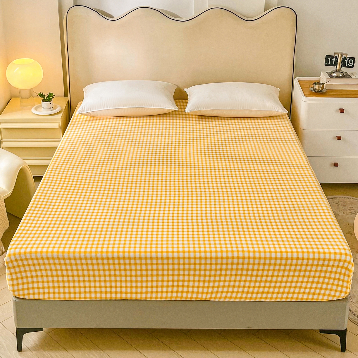 91家纺网 家纺一手货源 找家纺 恬澳家纺 2025新款200g高克重牛奶绒床笠单品床笠单件单床笠 暖阳-柠檬格