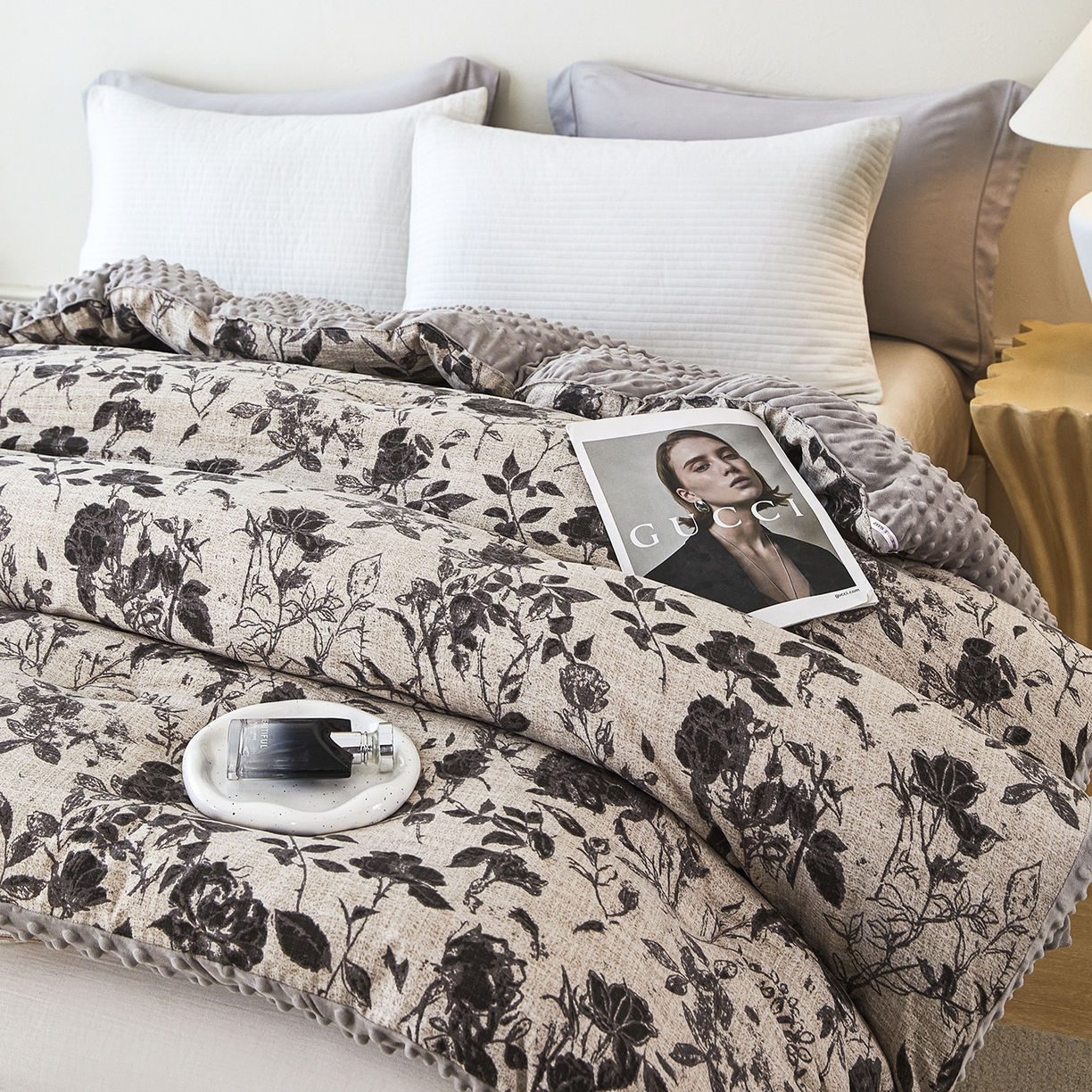 91家纺网 家纺一手货源 找家纺 缔锦家纺 2025新款亚麻豆豆被被子被芯 水墨香韵