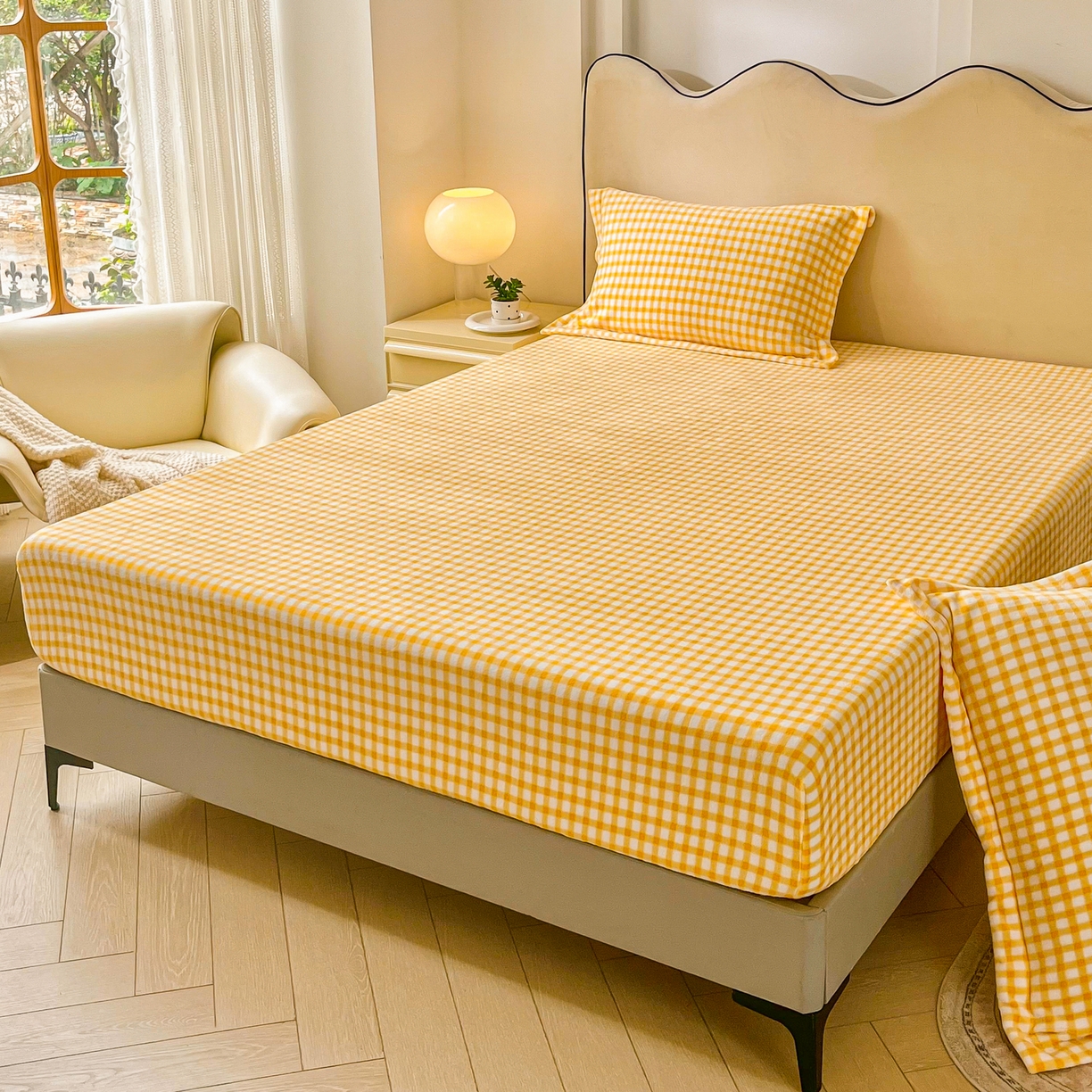 91家纺网 家纺一手货源 找家纺 恬澳家纺 2025新款200g高克重牛奶绒床笠单品床笠单件单床笠 暖阳-柠檬格