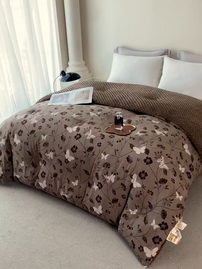 91家纺网 家纺一手货源 找家纺 缔锦家纺 2025新款亚麻豆豆被被子被芯 云梦牧野