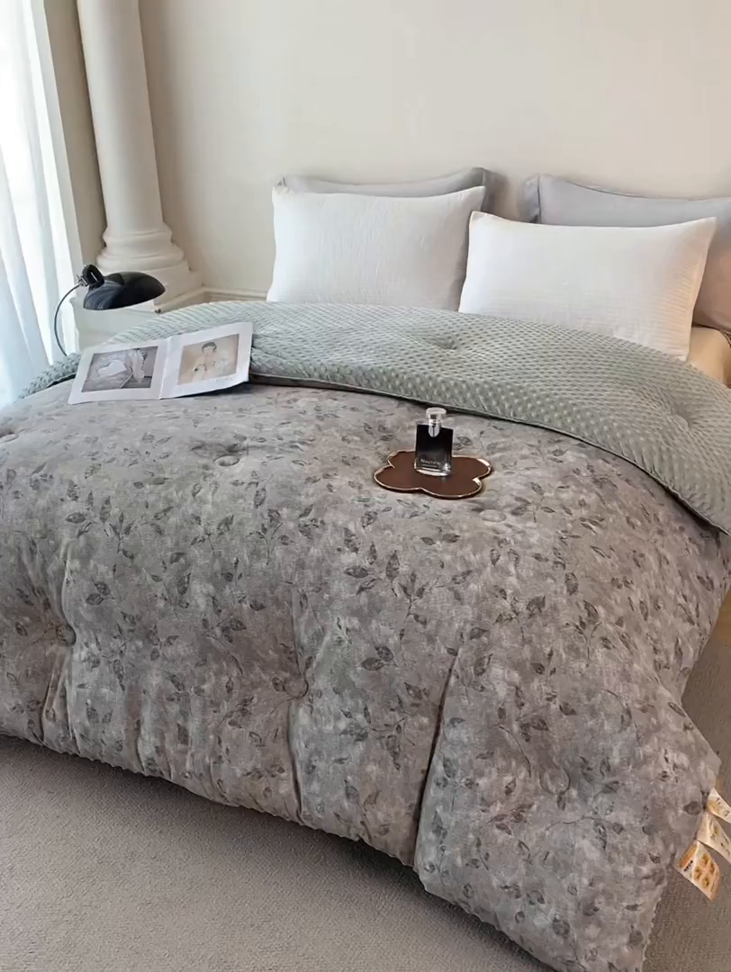 91家纺网 家纺一手货源 找家纺 缔锦家纺 2025新款亚麻豆豆被被子被芯 沐颜