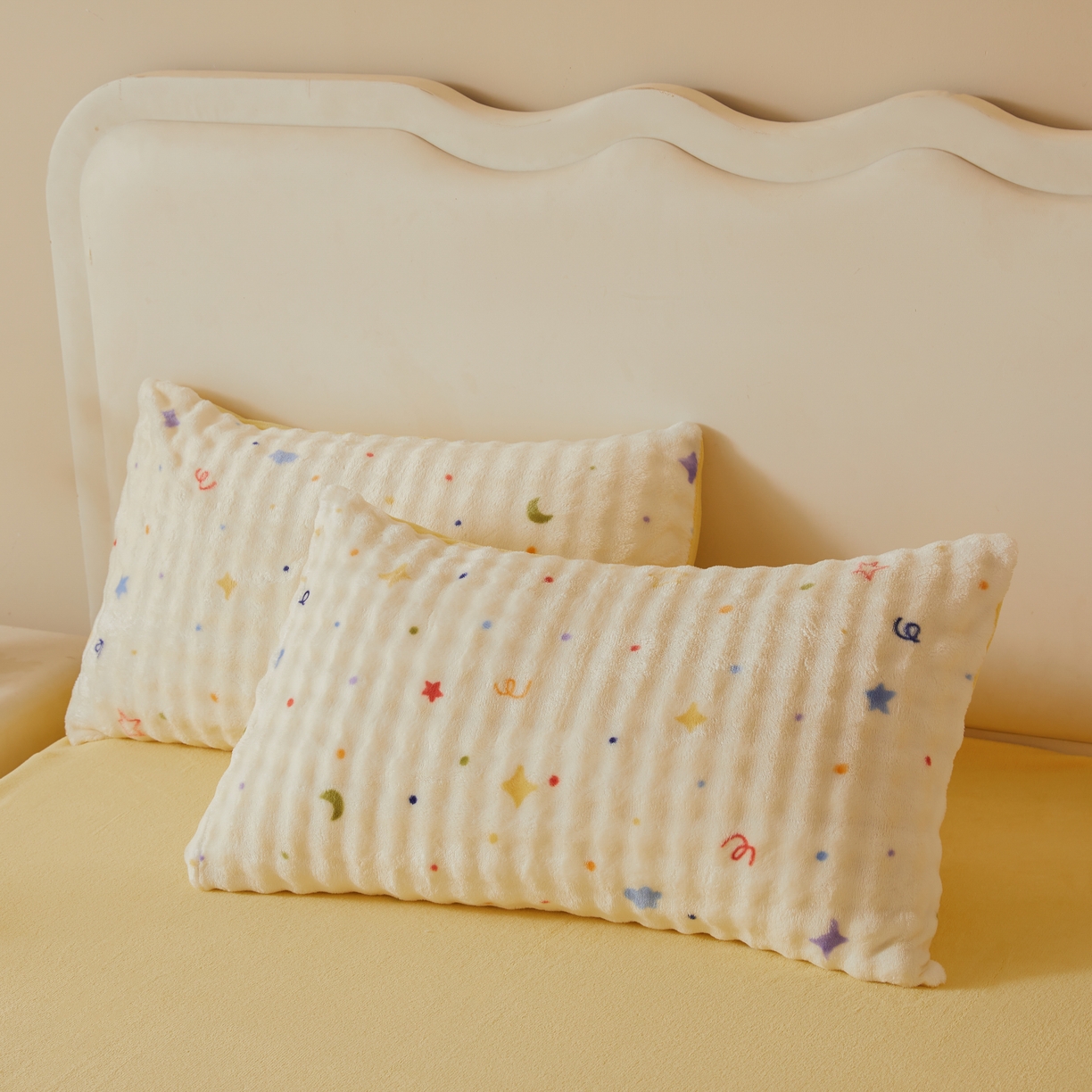 91家纺网 家纺一手货源 找家纺 巧格家纺 2025新款A类加厚泡泡牛奶绒印花工艺立体泡泡四件套（买家秀联系商家） 星月传奇