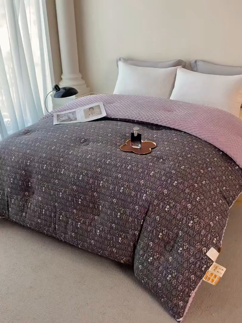 91家纺网 家纺一手货源 找家纺 缔锦家纺 2025新款亚麻豆豆被被子被芯 依梦