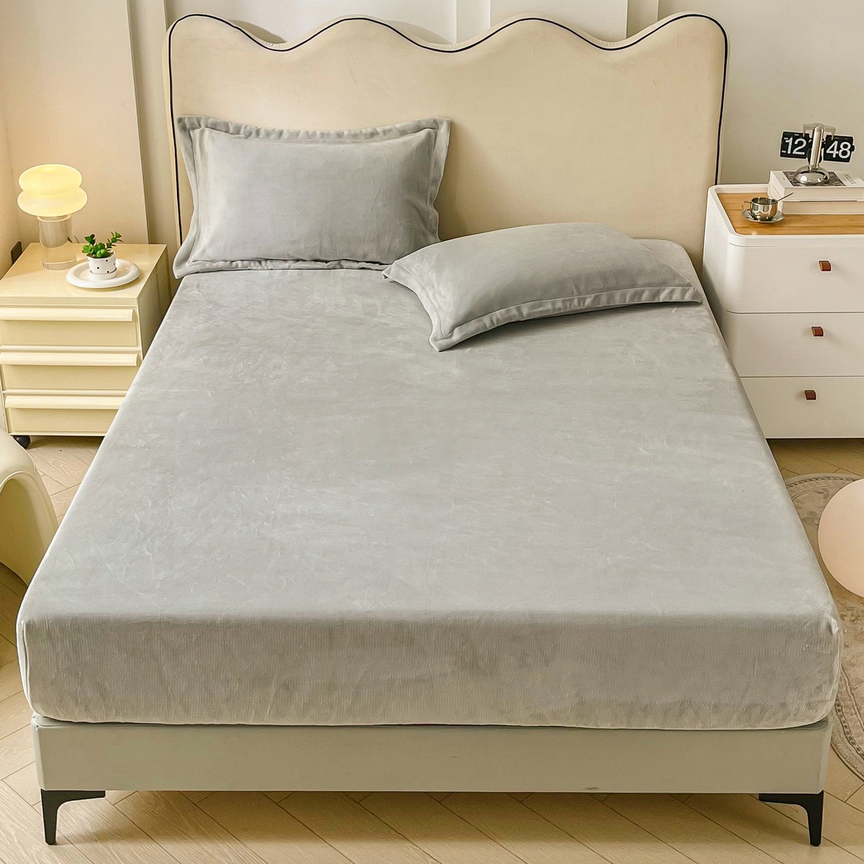 91家纺网 家纺一手货源 找家纺 恬澳家纺 2025新款200g高克重牛奶绒床笠单品床笠单件单床笠 暖阳-浅灰