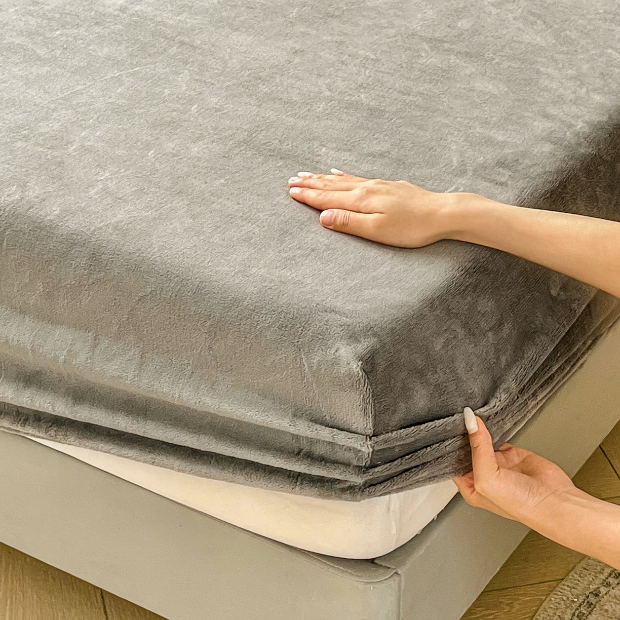 91家纺网 家纺一手货源 找家纺 恬澳家纺 2025新款200g高克重牛奶绒床笠单品床笠单件单床笠 暖阳-深灰