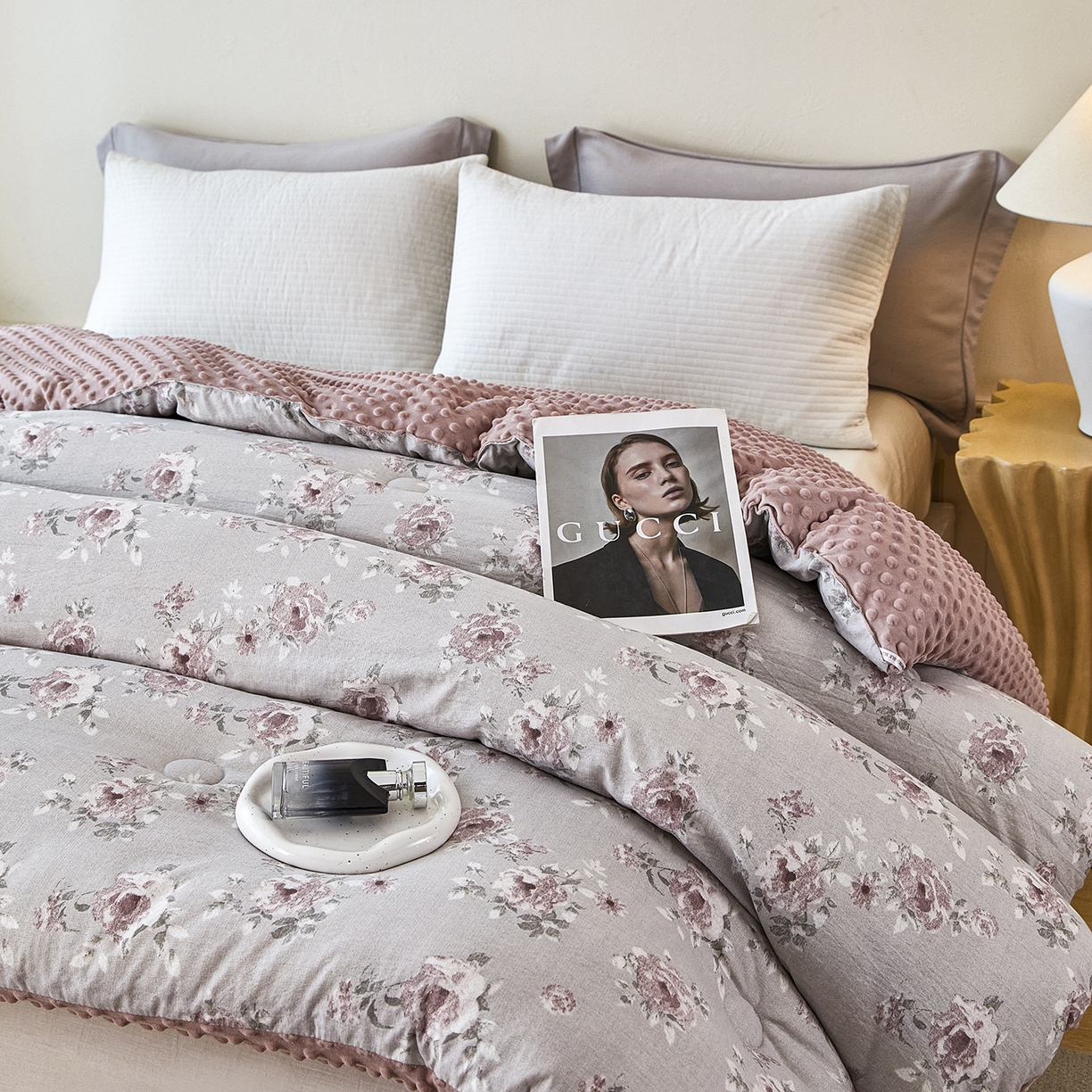 91家纺网 家纺一手货源 找家纺 缔锦家纺 2025新款亚麻豆豆被被子被芯 花汐