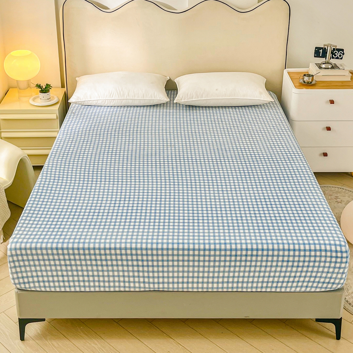 91家纺网 家纺一手货源 找家纺 恬澳家纺 2025新款200g高克重牛奶绒床笠单品床笠单件单床笠 暖阳-天蓝格