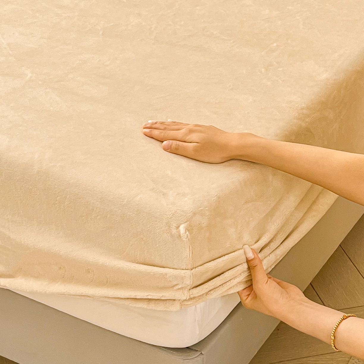 91家纺网 家纺一手货源 找家纺 恬澳家纺 2025新款200g高克重牛奶绒床笠单品床笠单件单床笠 暖阳-香槟