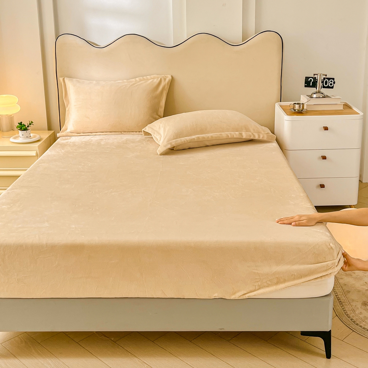 91家纺网 家纺一手货源 找家纺 恬澳家纺 2025新款200g高克重牛奶绒床笠单品床笠单件单床笠 暖阳-香槟