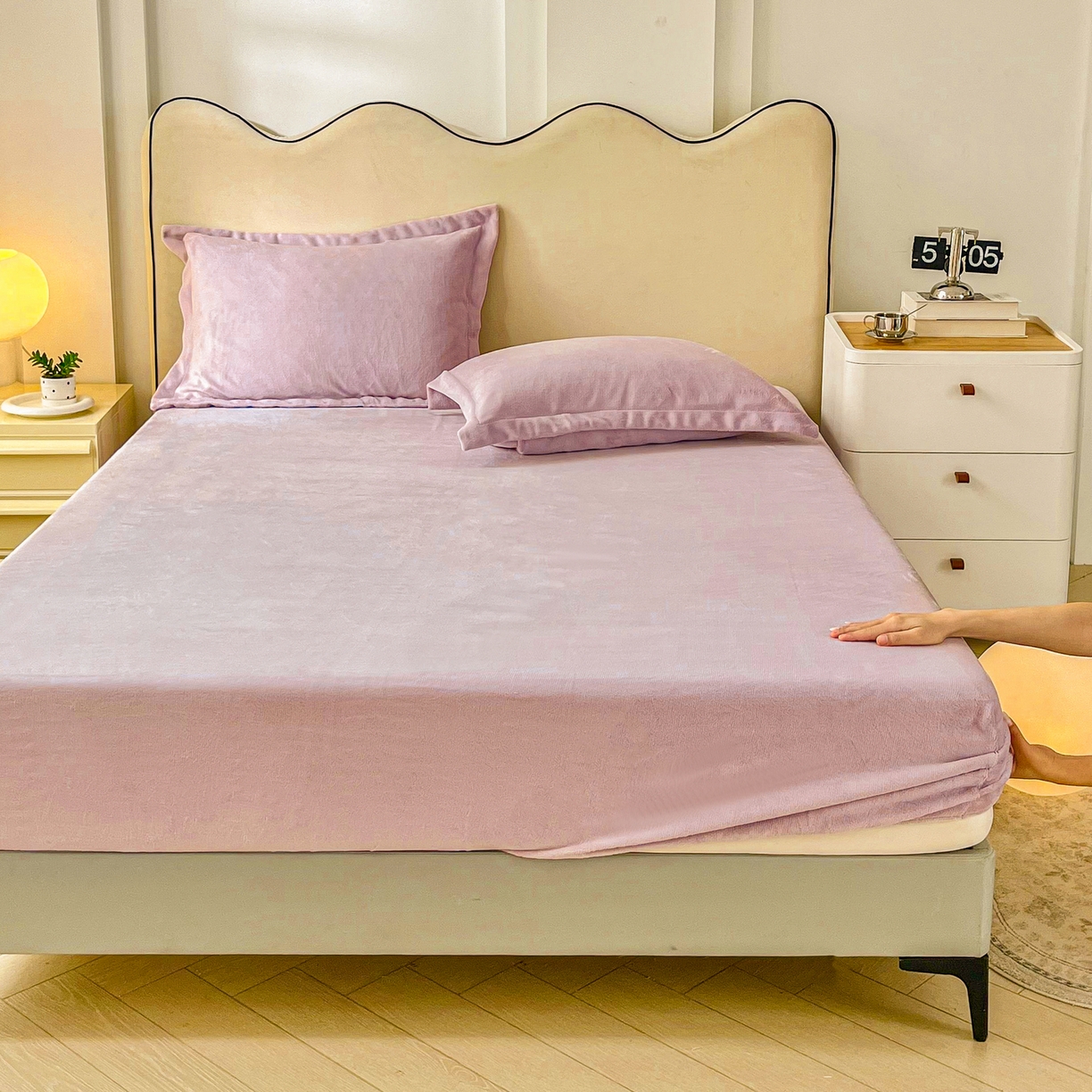 91家纺网 家纺一手货源 找家纺 恬澳家纺 2025新款200g高克重牛奶绒床笠单品床笠单件单床笠 暖阳-芋泥紫