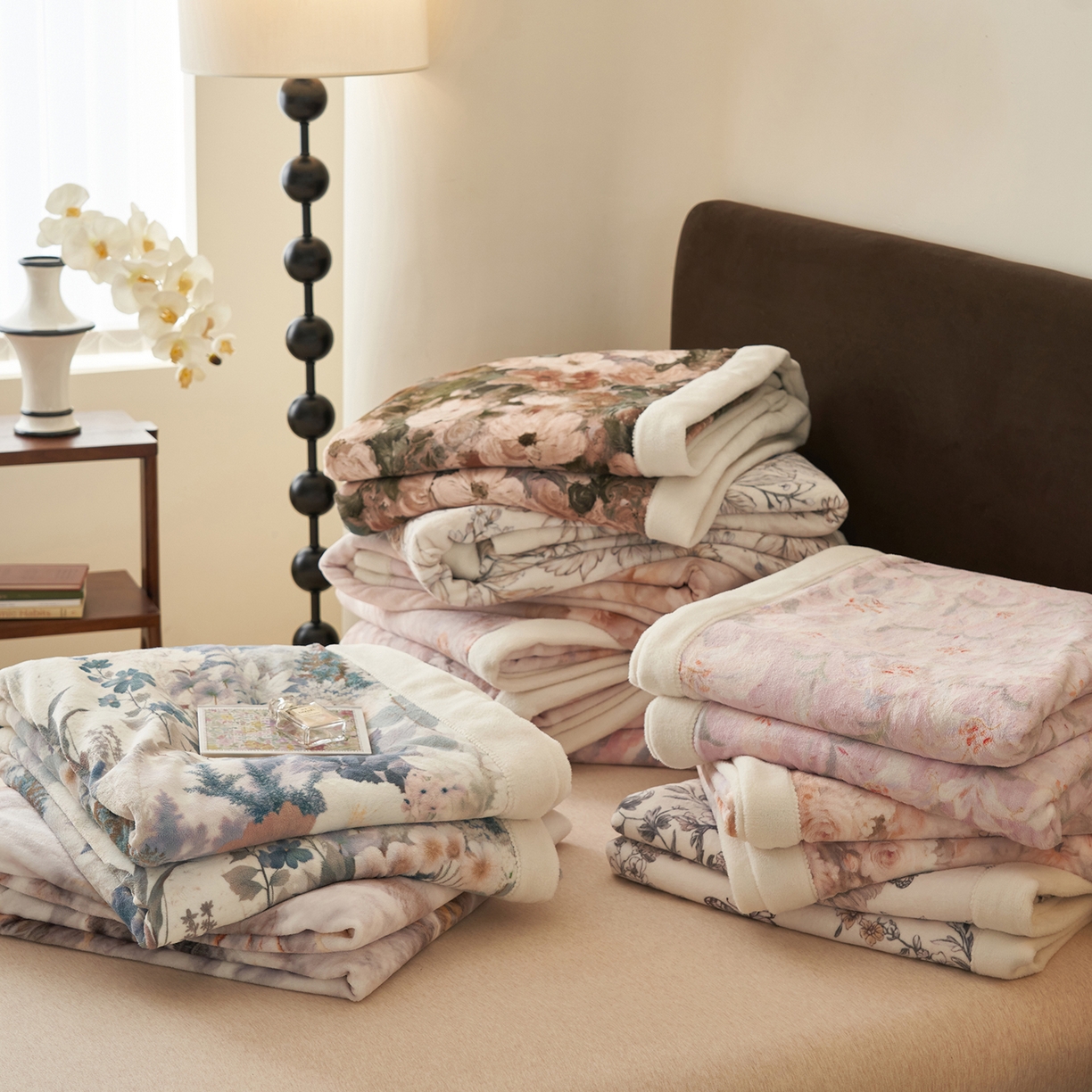 91家纺网 家纺一手货源 找家纺 寐绸家纺 2025新款牛奶绒数码印花毛毯 组合图仅供展示