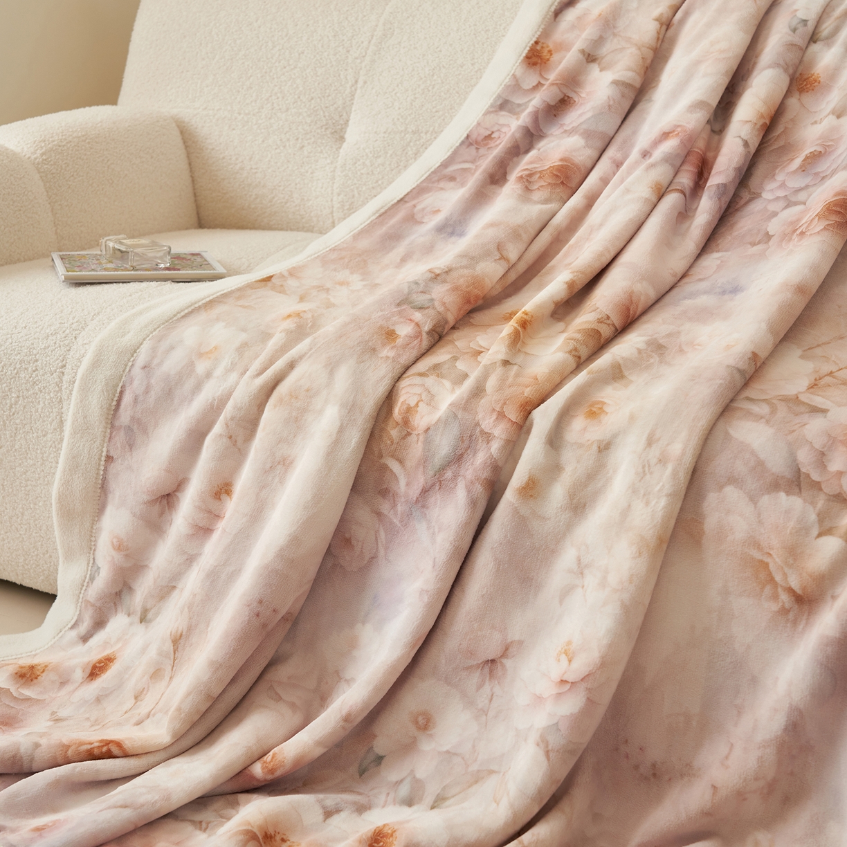 91家纺网 家纺一手货源 找家纺 寐绸家纺 2025新款牛奶绒数码印花毛毯 数码毛毯-花梦