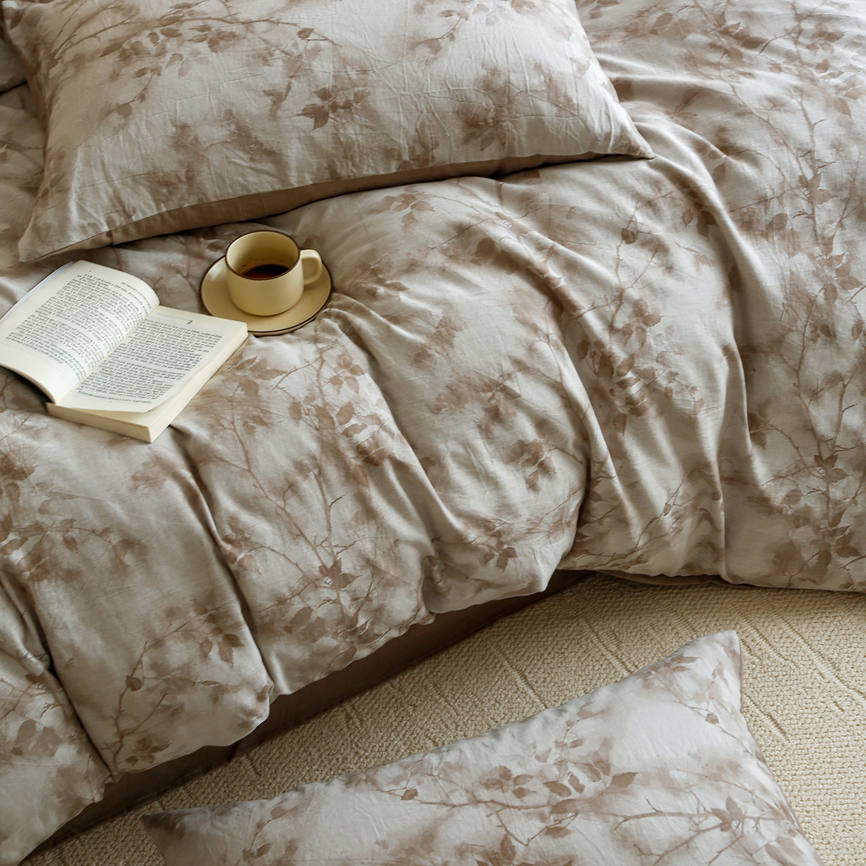 91家纺网 家纺一手货源 找家纺 沐白家居 2025新款色织全棉提花四件套 流金岁月-卡其