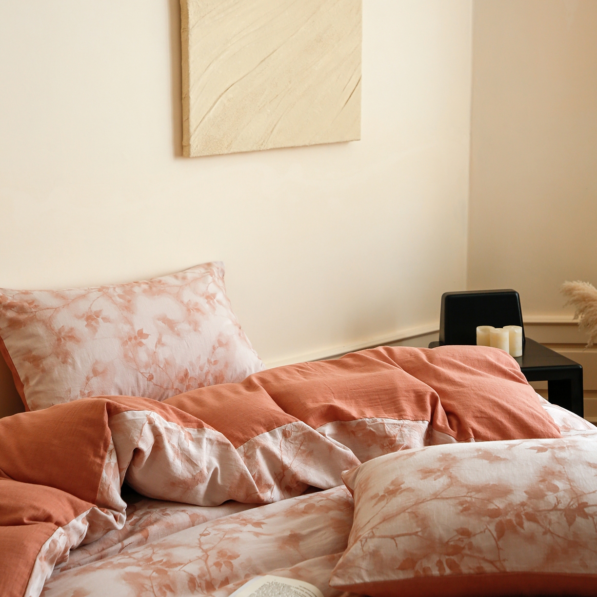 91家纺网 家纺一手货源 找家纺 沐白家居 2025新款色织全棉提花四件套 流金岁月-西柚红