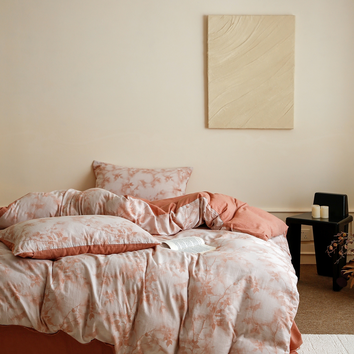 91家纺网 家纺一手货源 找家纺 沐白家居 2025新款色织全棉提花四件套 流金岁月-西柚红