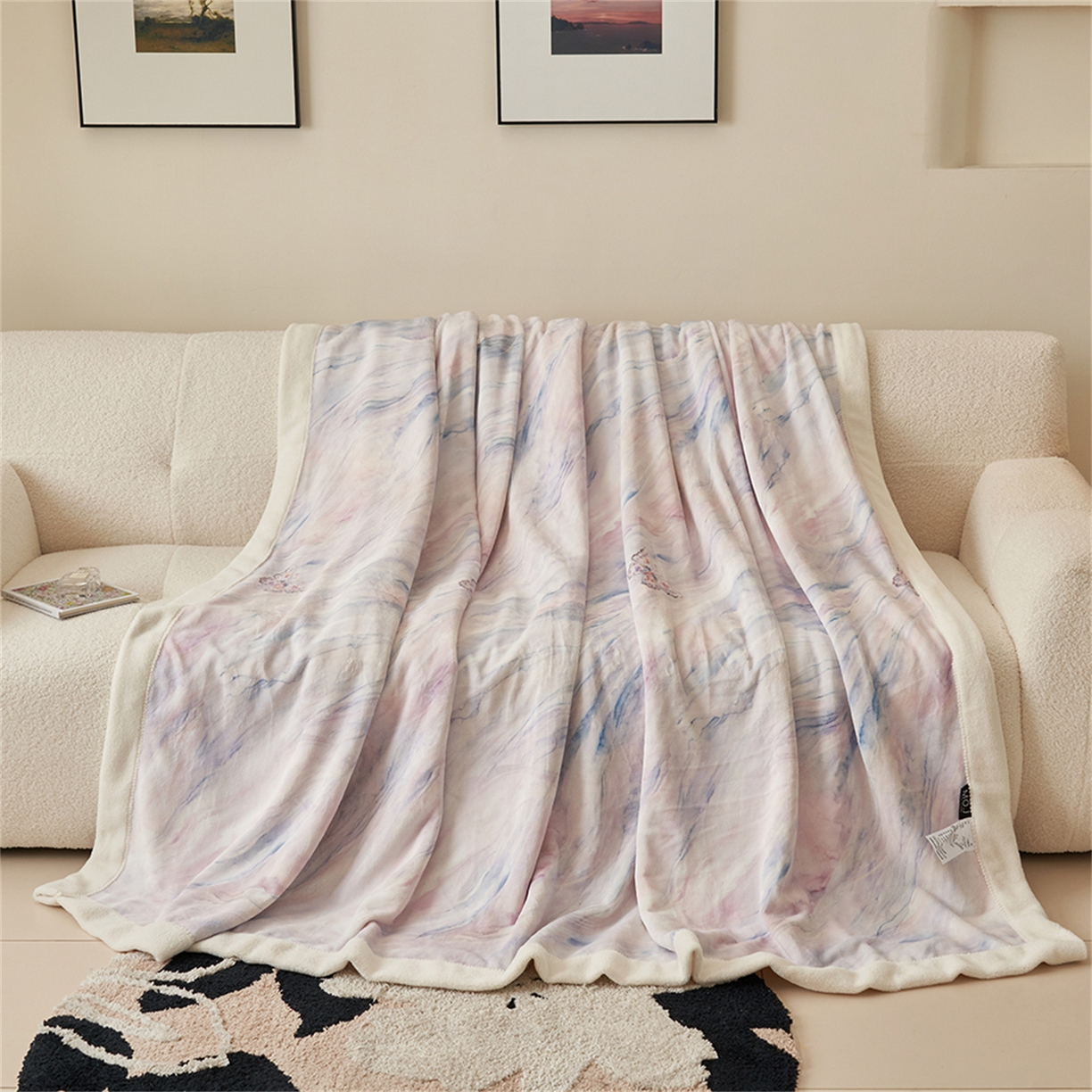 91家纺网 家纺一手货源 找家纺 寐绸家纺 2025新款牛奶绒数码印花毛毯 数码毛毯-梦幻彩蝶