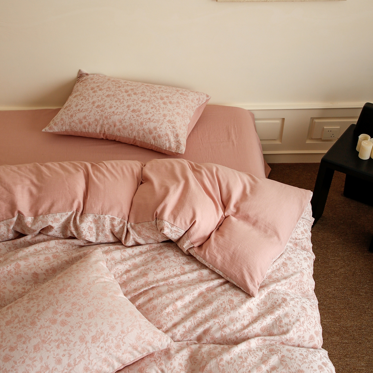 91家纺网 家纺一手货源 找家纺 沐白家居 2025新款色织全棉提花四件套 苏黎玫瑰-粉