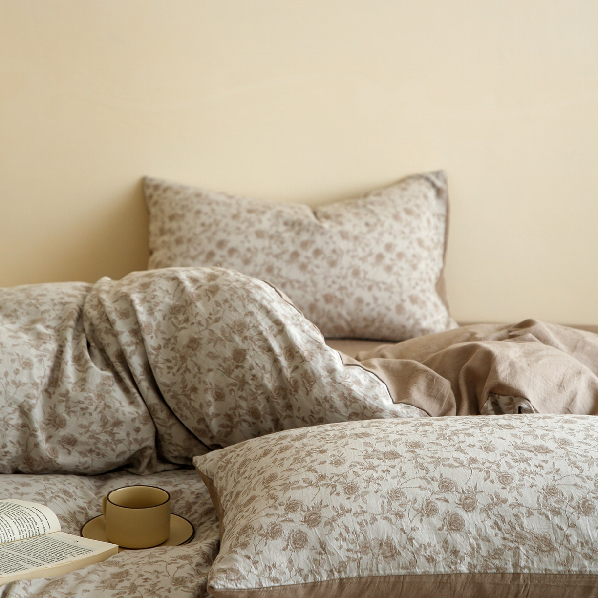 91家纺网 家纺一手货源 找家纺 沐白家居 2025新款色织全棉提花四件套 苏黎玫瑰-浅驼