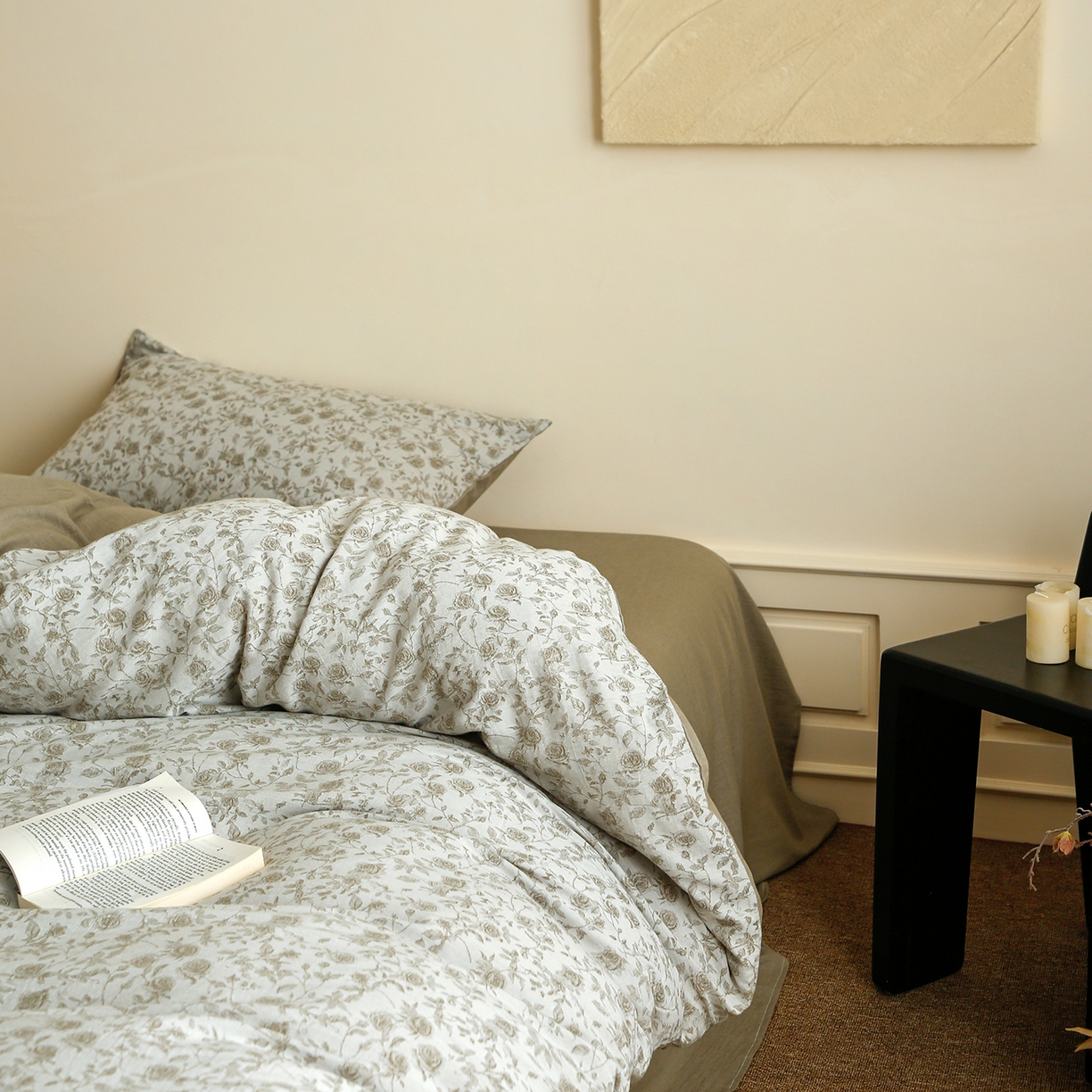 91家纺网 家纺一手货源 找家纺 沐白家居 2025新款色织全棉提花四件套 苏黎玫瑰-青果绿